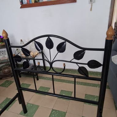 Cama personal de Tubos ,super fuerte con su batidor de metal igual - 2/2
