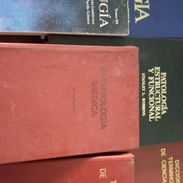 Se vende libros de medicina - Img 53889335