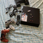 PS4 Pro 4K con Piratería 3 Mandos y Base - Img 45150164