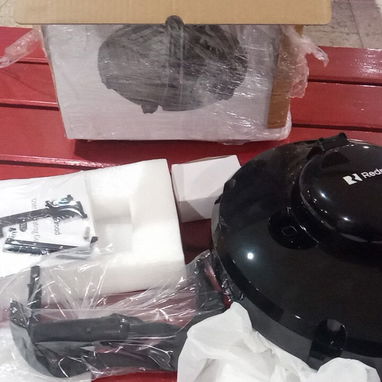 Robot para limpieza de piscina inalámbrico - Img 118910893