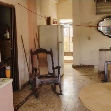 Casa en 10 de Octubre biplanta 3 cuartos placa libre 12 000 USD - Img 117676991