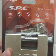 VENDO CANDADO ANTIZISALLA ESTA NUEVO 0KMM SELLADO EN SU ESTUCHE Y ES GRANDE-#--54748161 SUPER FUERTE Y DE BUENA CALIDAD, - Img 53125414