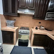 Se vende magnífico apartamento con todo adentro, llegar y vivir. Vedado, 25 y J - Img 52550810
