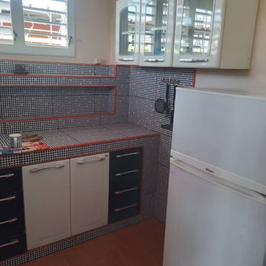 ​Alquiler Casa Biplanta (Planta Alta Independiente) - 2 Cuartos c/ Split, Calentador y Terraza Techada - Img 126451917