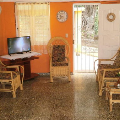Casa en venta en guanabo - 5/8