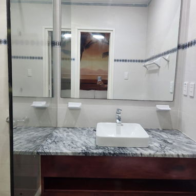🪼 HOSTAL EN SAN LÁZARO | RENTA SIN APAGONES EN LA HABANA | IDEAL PARA ESTUDIANTES Y EXTRANJEROS 🏡✨ - Img 122411079