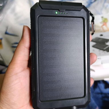 POWER BANK - Cargador inalámbrico de 20000 mAh con panel solar ☀️🔋 - 2/4