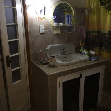 Venta de Casa de Dos Plantas en Santo Suárez. PRECIO NEGOCIABLE. SOLO PARA INTERESADOS - Img 121210730