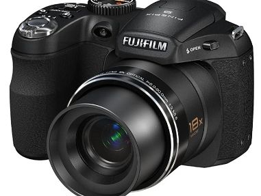 Vendo Fujifilm FinePix S1800 - Cámara digital - Img 64141768