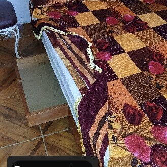 Se venden  3 camas de roble canadiense con sus colchones - 3/4