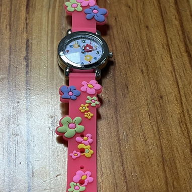 Reloj para niña, silicona. De baterias - Img 122128824