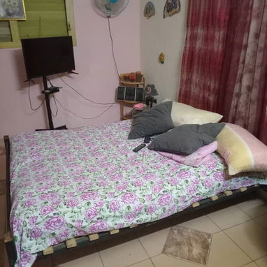 Vendo casita  puerta  calle - 7/8