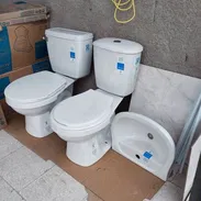 Juego de baño marca corona ( tasa de baño marca corona ) - Img 55863541
