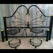Tengo casi todo tipo de muebles no dude en preguntar (Camas, literas, colchones, sillones, estantes, comedor, juegos d - Img 54360030