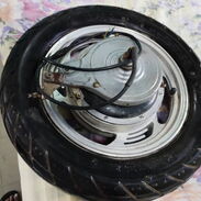 rueda trasera moto electrica con su motor electrico de 36 volt - Img 45387971