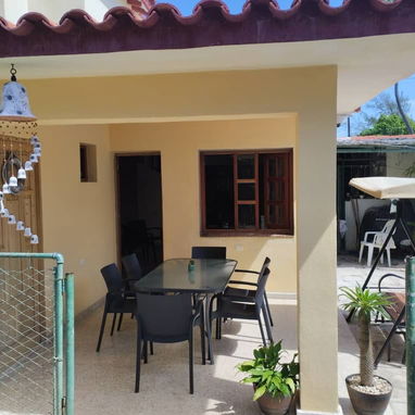 🏤🌊Casa de renta en Varadero con piscina portatil y muy cerca del mar. 2 hab 10 personas 🏖️ VAR-011 - 7/10