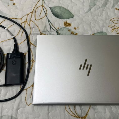 💻 ¡HP EliteBook 840 G10 en excelente estado! – $400 USD - Img 126049286