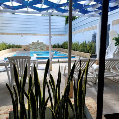 🏖 Casa Guanabo 3 cuadra del mar. Piscina Climatizada. - Img 108666680