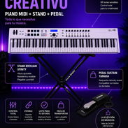 Arturia KeyLab Essential 88 + Stand RockJam + Pedal Yamaha | Estudio Completo - Img 56417532