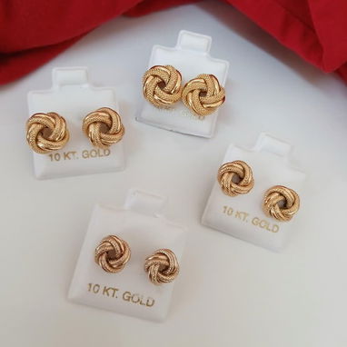 Variados modelos de aretes de oro 10k - 10/10