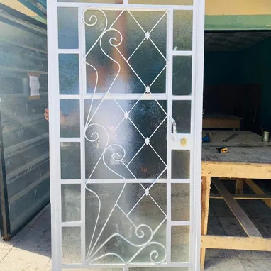 Ventanas y puertas de cristales - Img 122937000