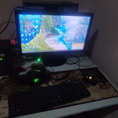 : 🔥 PC COMPLETA GAMER/TRABAJO + MESA + SILLA 🔥 Se vende PC  lista para usar en perfecto funcionamiento. ✅ Procesador I - Img 122413616