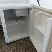 Refrigerador minibar. De uso en buen estado. - Img 56702803
