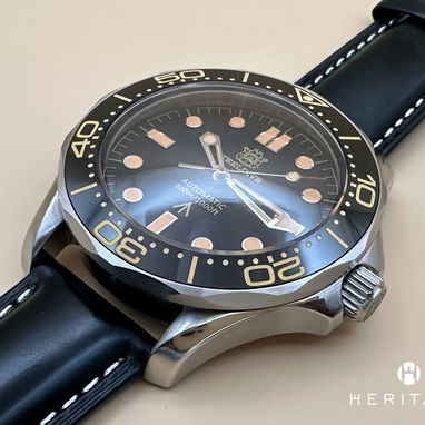 Reloj automático com maquinaria Seiko y cristal de zafiro - Img 123132175