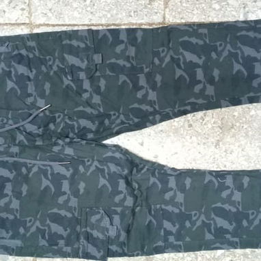 🏍️ Pantalón camuflaje para hombre, ideal para montar moto – Estilo militar – Cómodo y con mucha presencia - Img 123715445