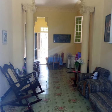 Se vende amplia casa en Santo Suárez, La Habana - Img 125827810
