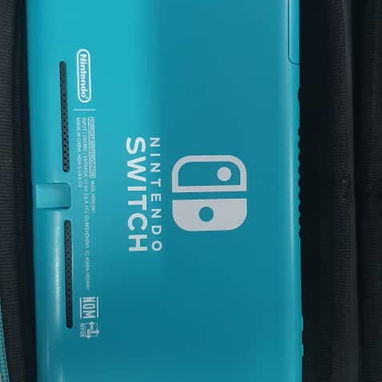 Nintendo Switch - 4/4