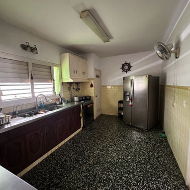 Mansion en Nuevo Vedado..!!! En Venta..!!! - 3/4