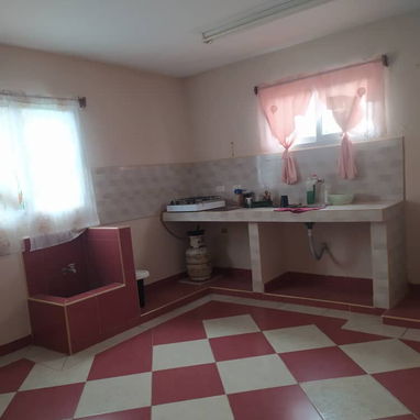 Ref # 35.Ofertaaaa excelente oportunidad de adquirir casa y o negocio a la vez!!! Precio negociable!!! - Img 104021386