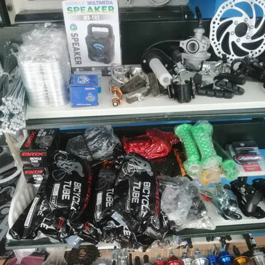 🚲🛞 ¡VENTA DE PIEZAS Y GOMAS PARA BICICLETAS EN LA HABANA! 🔥 - 4/9