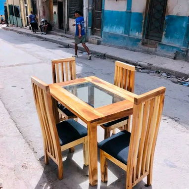 ✓comedores de madera de 2; 4 y 6 sillas . Disponible. - 4/10