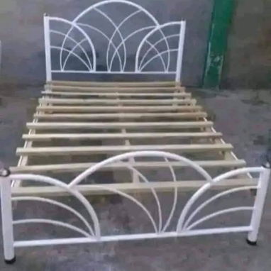 Se vende muebles ,camas ,colchones - Img 103972665