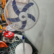 Ventilador de pie de 16 pulgadas de diámetro - Img 55787764