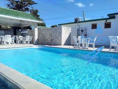 Casa con piscina en guanabo capacidad 13 personas cpb4 whatsapp  o  - Img main-image