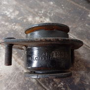 Calzo para motor de Peugeot. - Img 58245882