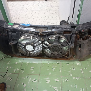Vendo piezas de Peugeot 205 - Img 120630103
