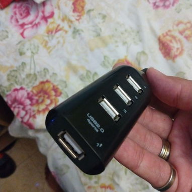 10.	Adaptador-extensor de USB - 3/3