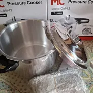 🍲Ollas de Presión 3 pistones, de 4 y 7 litros. Para Cocinas de Inducción, Gas, Infrarrojas, etc. - Img 55651797