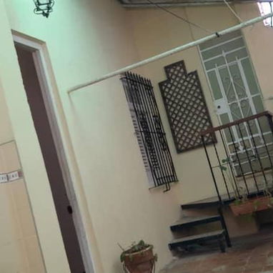 J  Casa de renta lineal independiente en Guanabacoa. Pequeña para 2 personas. COA-001 - 3/5