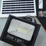 Venta de Reflector LED 200W Solar LIGHT en la Habana - Img 55739475