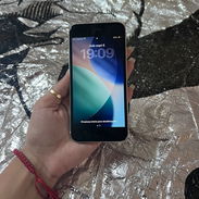 Vendo iPhone SE 2 generación - Img 57319016