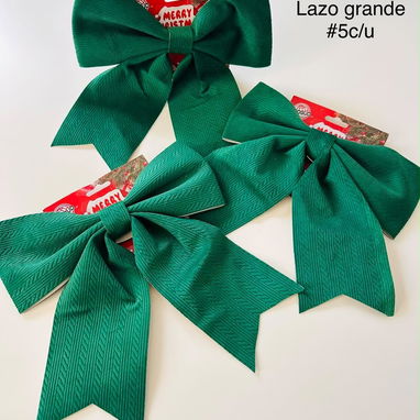 Decoraciones navideñas. El precio varia según el diseño. Mensajería disponible - 6/8
