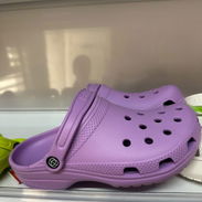 CROCS CLÁSICAS (DE COLORES) - Img 57812994