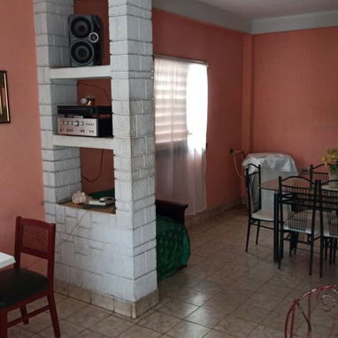 Vivienda 1er piso 3 cuartos placa libre posible parqueo por 70y13 Playa 35mil 53582376 - Img 122504976