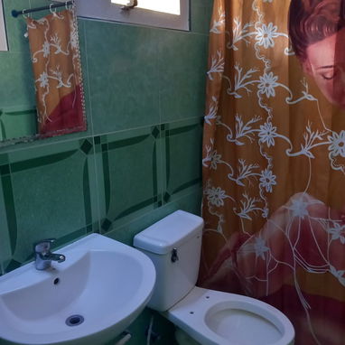 Se vende excelente vivienda en Santa Clara. - 3/10