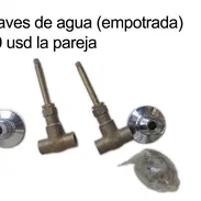 Pareja de pilas de agua nuevas - Img 55683442